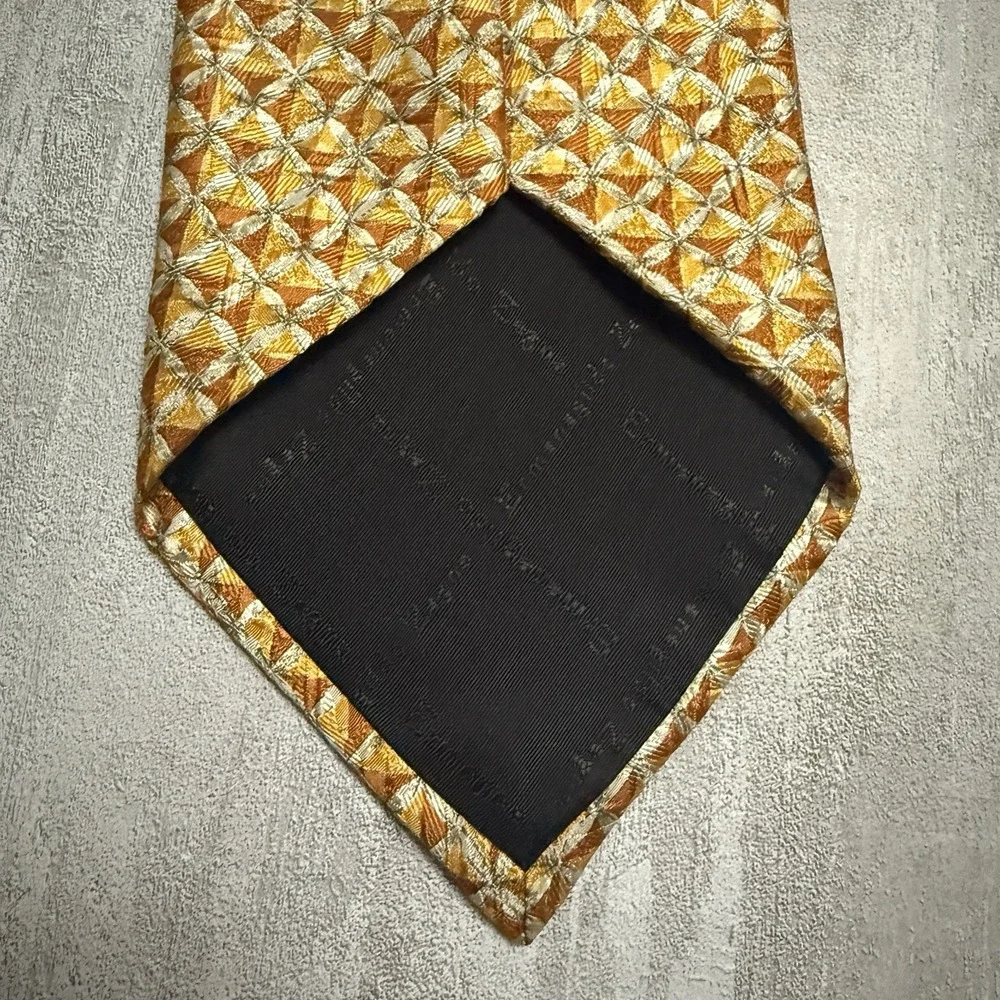 Ermenegildo Zegna Tie Silk Yellow Orange Tan Geometric Diamond Necktie 62